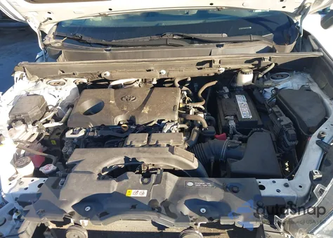 2021 Toyota Rav4 Xle из США, поврежденный, VIN 2T3W1RFV3MC109750